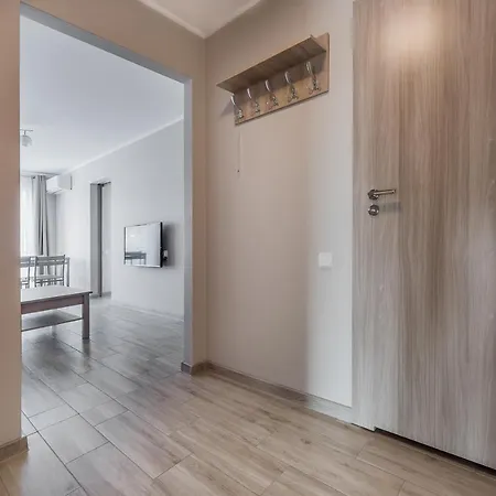 アパートホテル Marittimo 4*