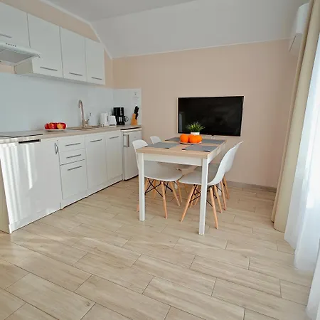 Marittimo アパートホテル 4*